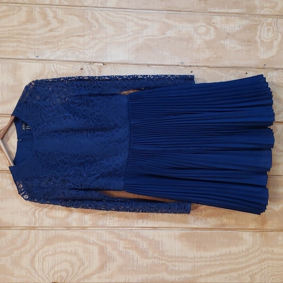 Aidan Mattox Navy Pleated Illusion Lace Fit and Flare Cocktail Dress Siz… - Picture 1 of 7